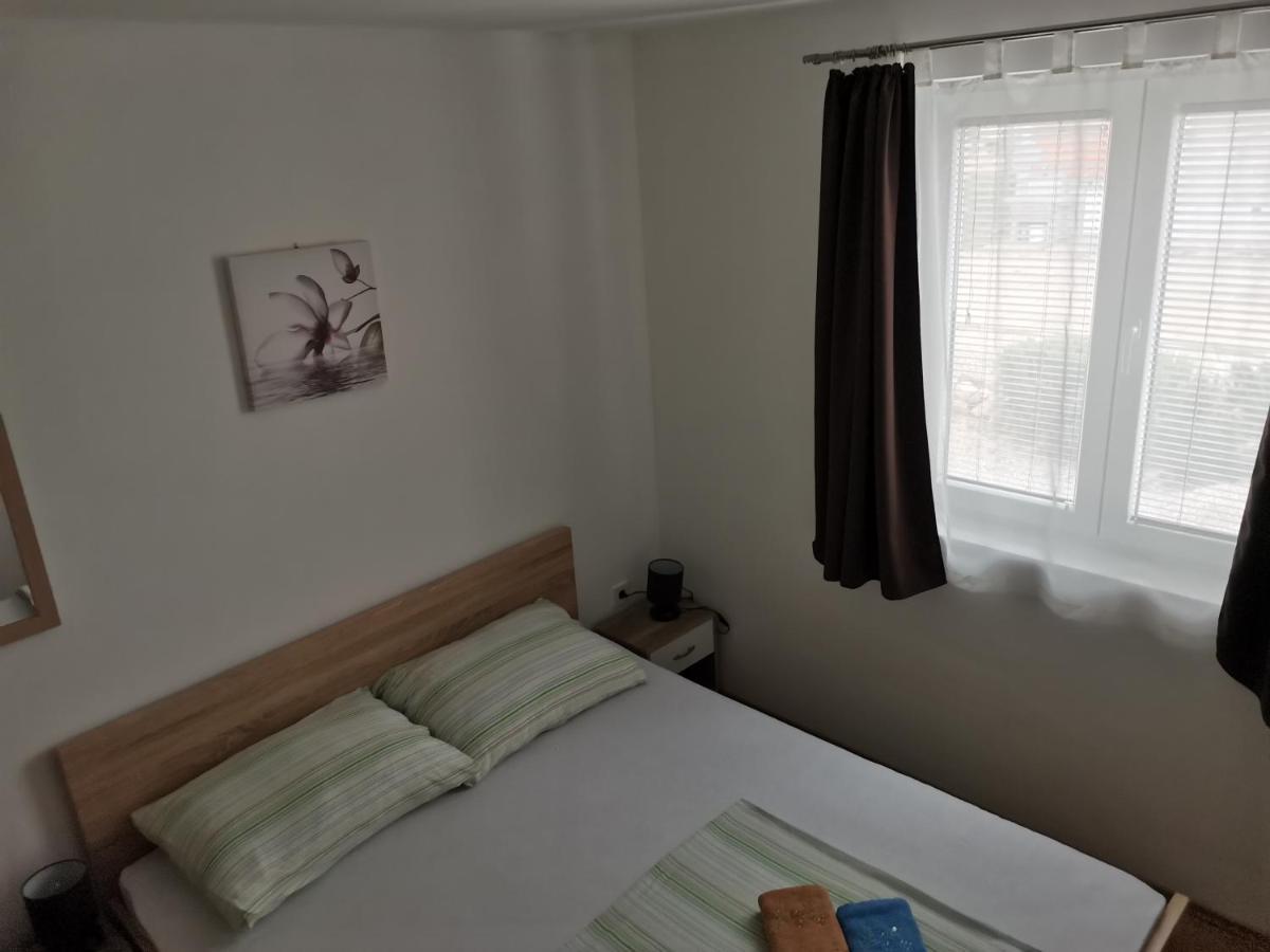 ויר Apartman Jadranka מראה חיצוני תמונה